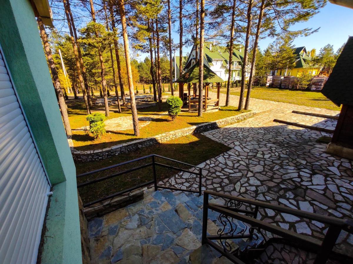 Bonami Divcibare Apartamento Exterior foto