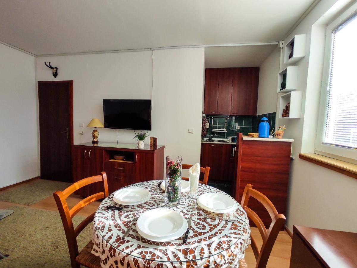 Bonami Divcibare Apartamento Exterior foto